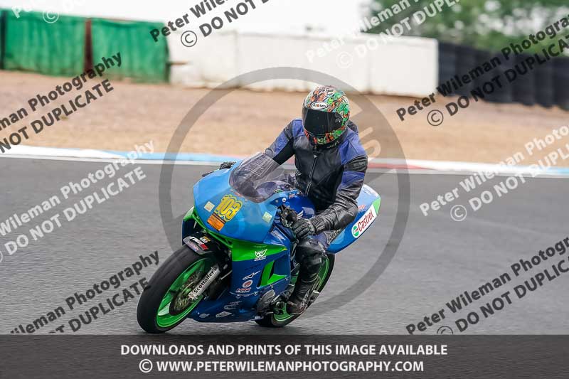 enduro digital images;event digital images;eventdigitalimages;mallory park;mallory park photographs;mallory park trackday;mallory park trackday photographs;no limits trackdays;peter wileman photography;racing digital images;trackday digital images;trackday photos